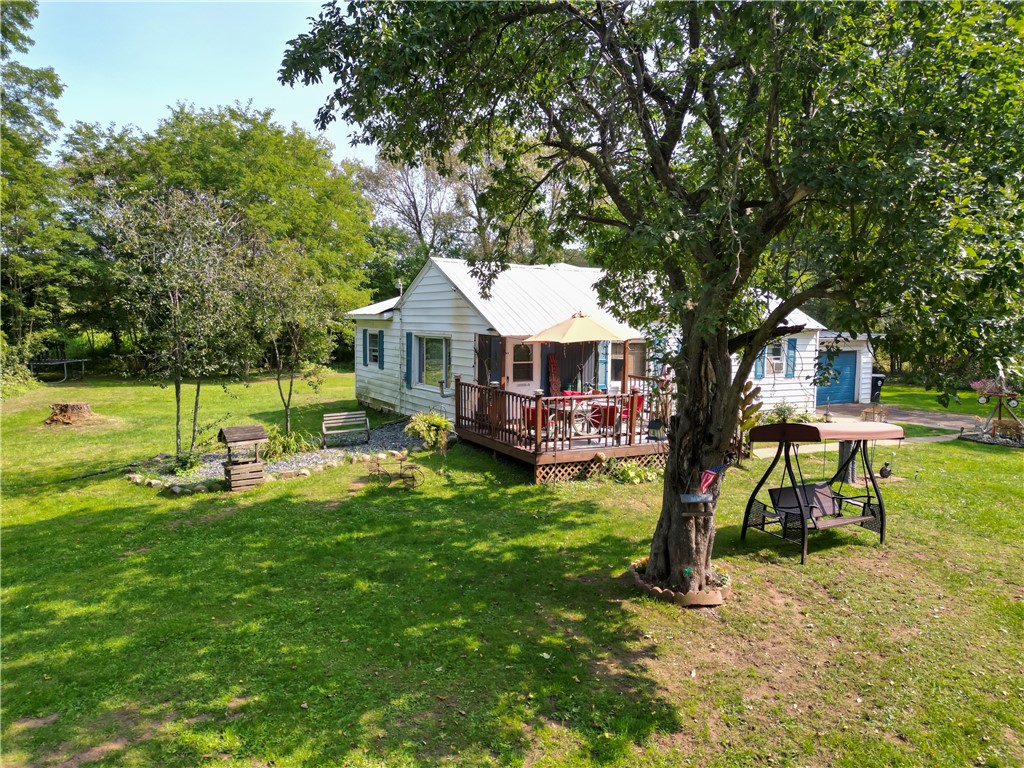 1569 125th Street Property Photo 2