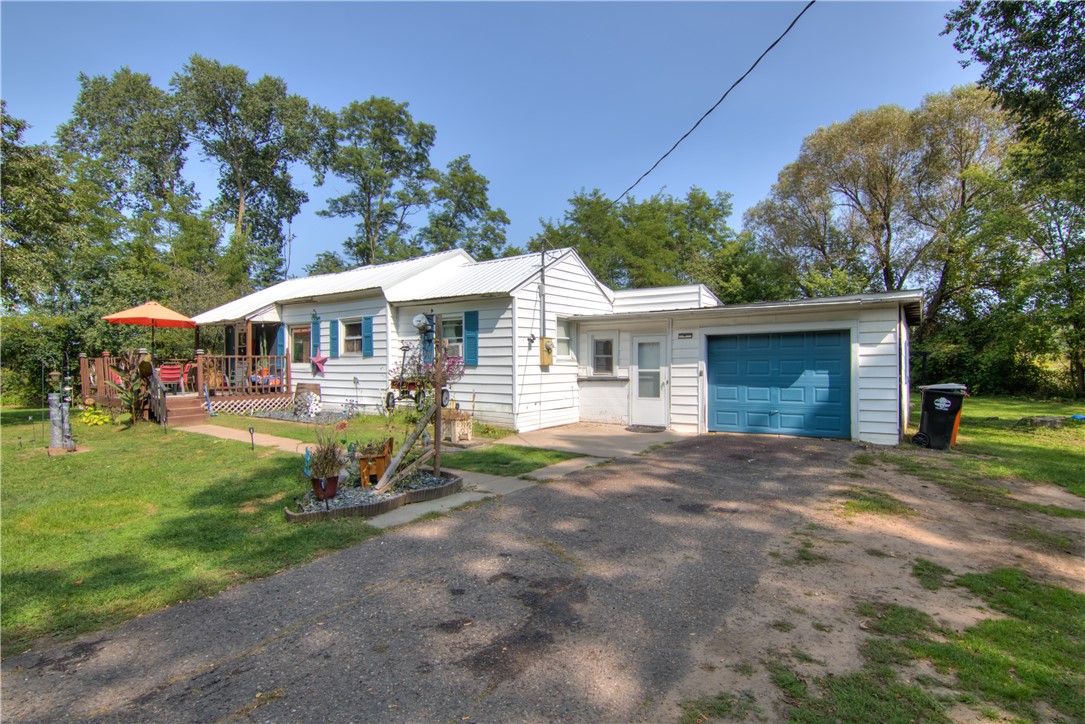 1569 125th Street Property Photo 4