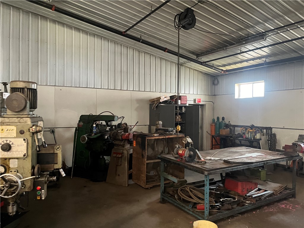 305 County Highway Aa Property Photo 14