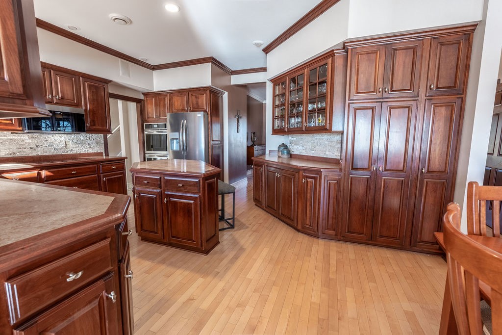 1516 E Orchard Beach Lane Property Photo 7