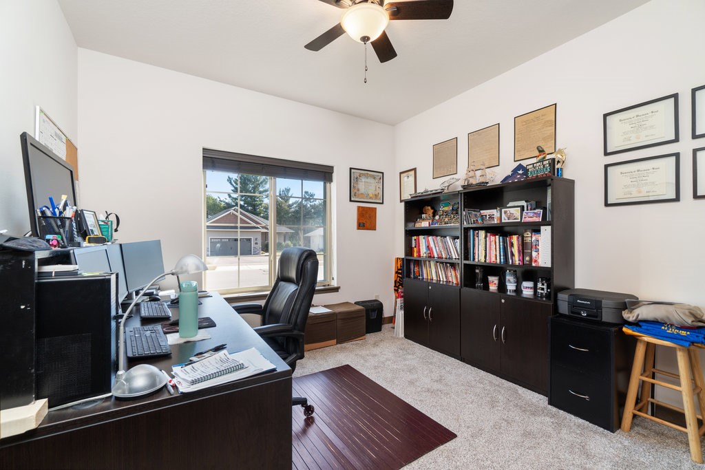 1712 St. Andrews Drive Property Photo 14