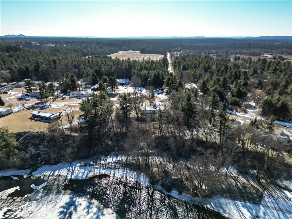 445 River Drive Property Photo 10