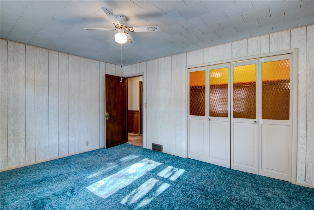 445 River Drive Property Photo 24