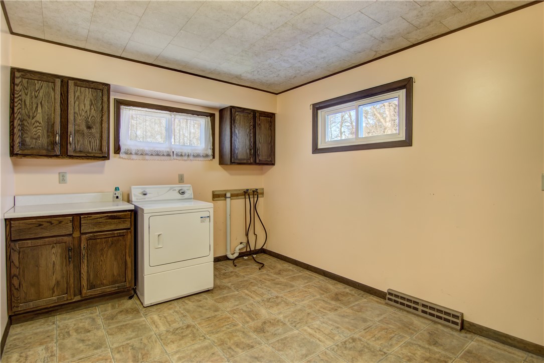 445 River Drive Property Photo 30
