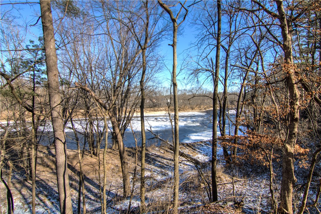 445 River Drive Property Photo 37