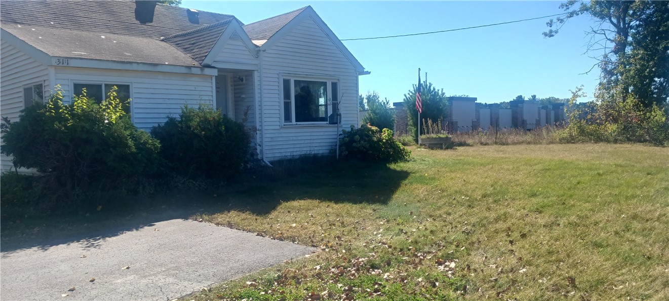 311 Us Highway 12 Property Photo 1