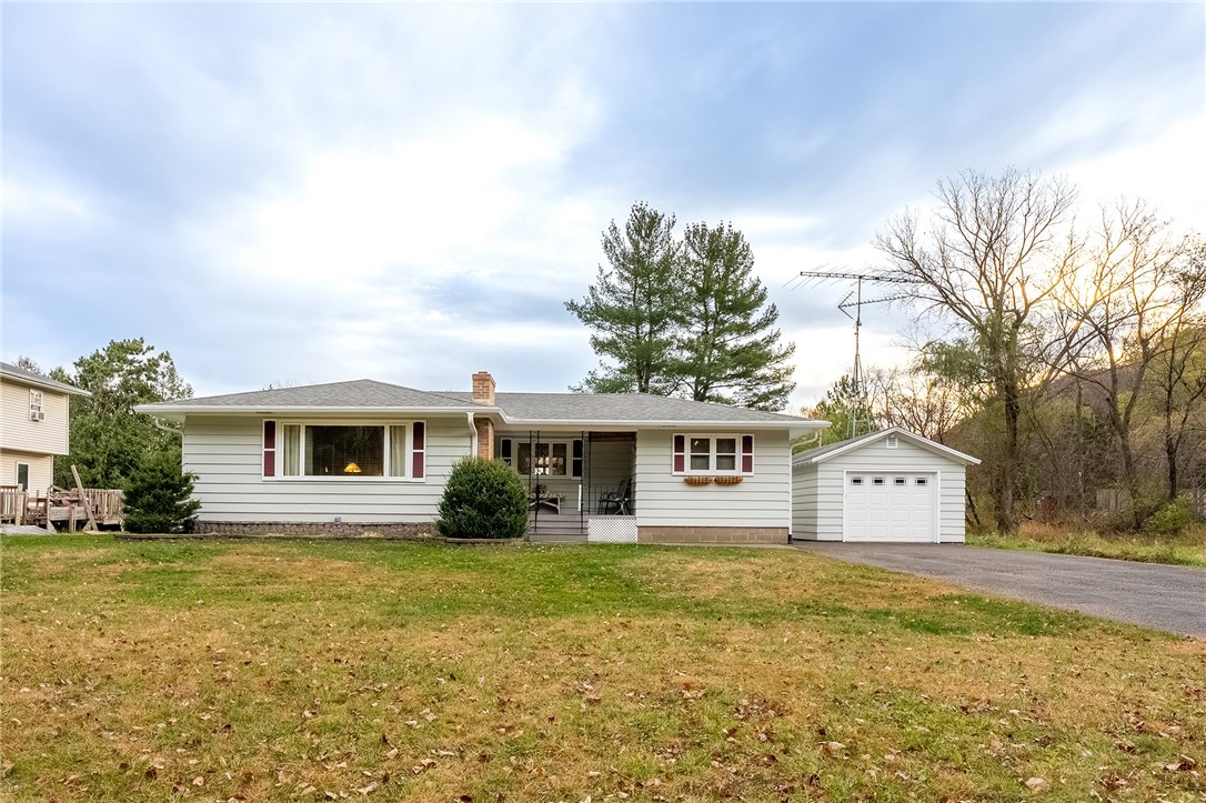 6121 150th Street Property Photo 1