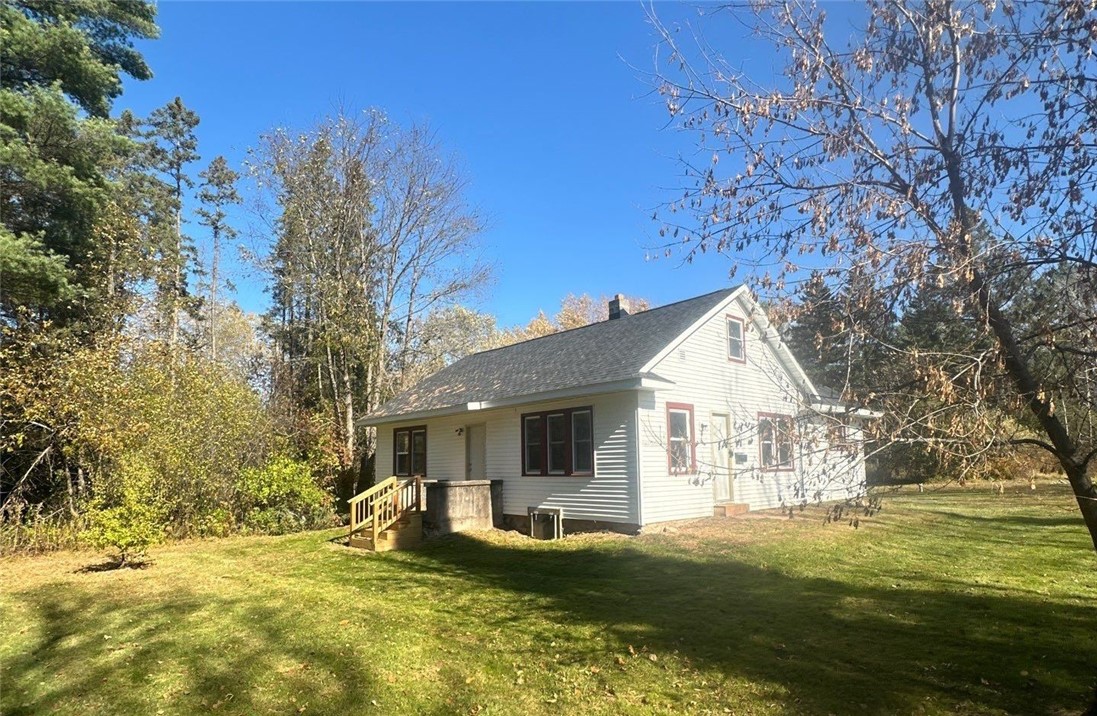 6970 N Second Street Property Photo