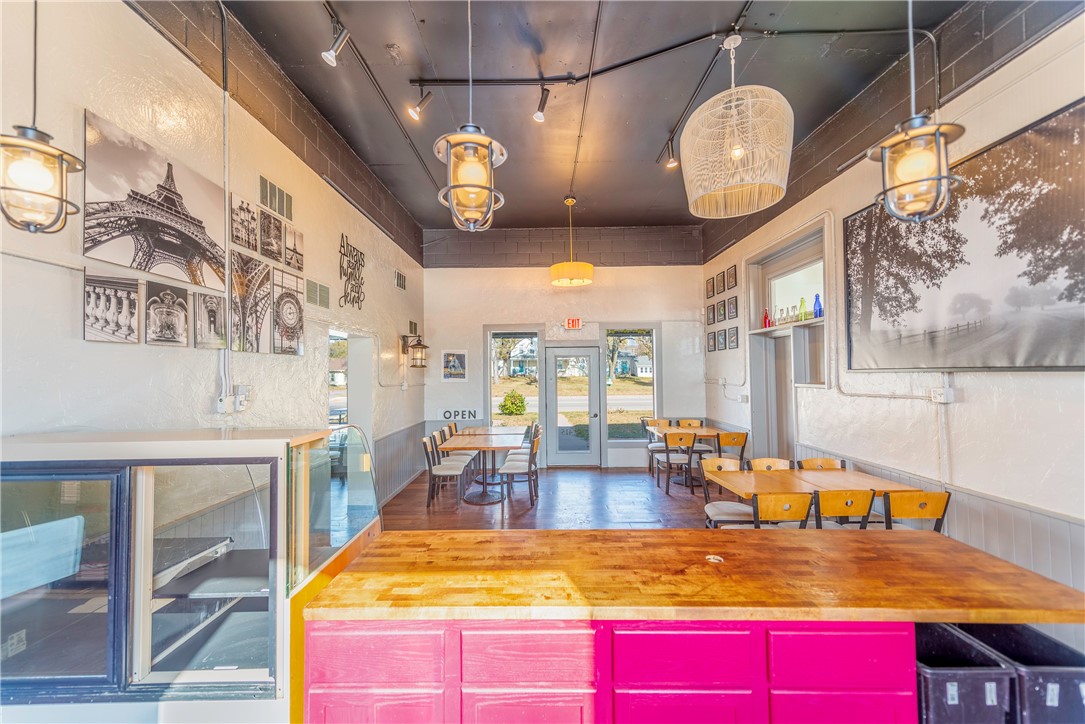 415 Third Street Property Photo 8