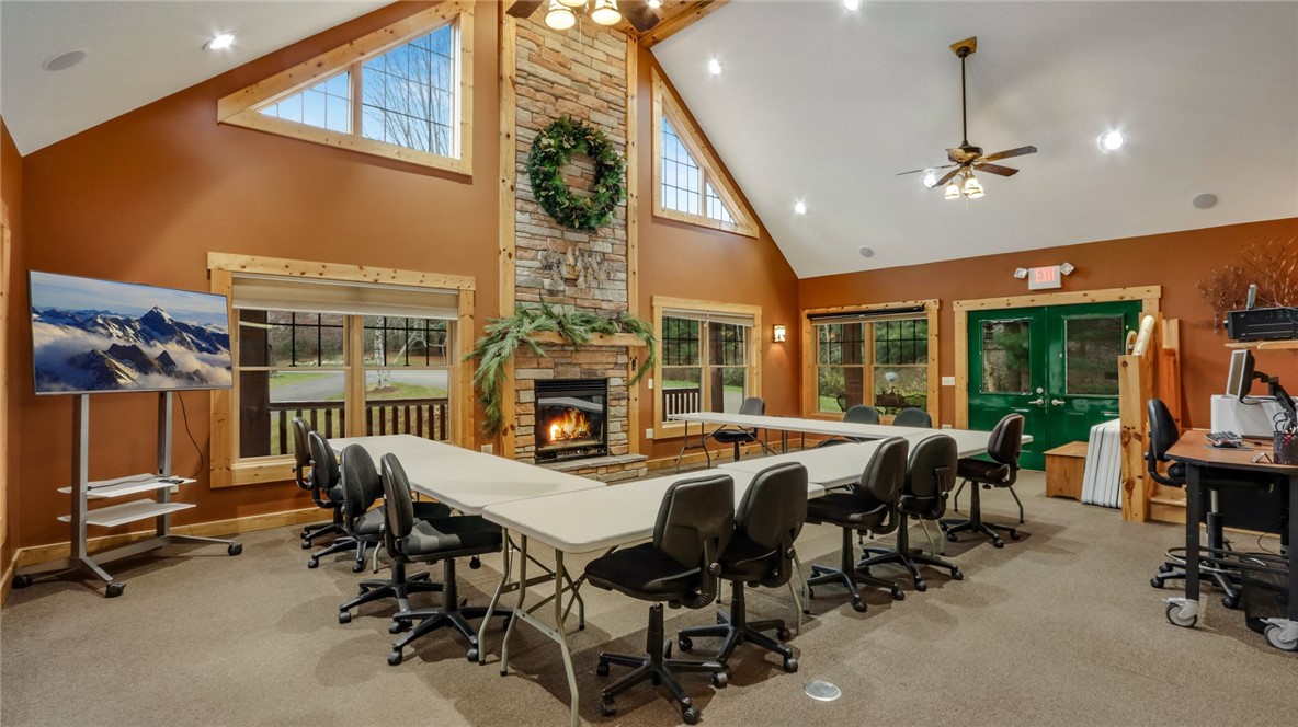 18061 County Highway Oo Property Photo 2