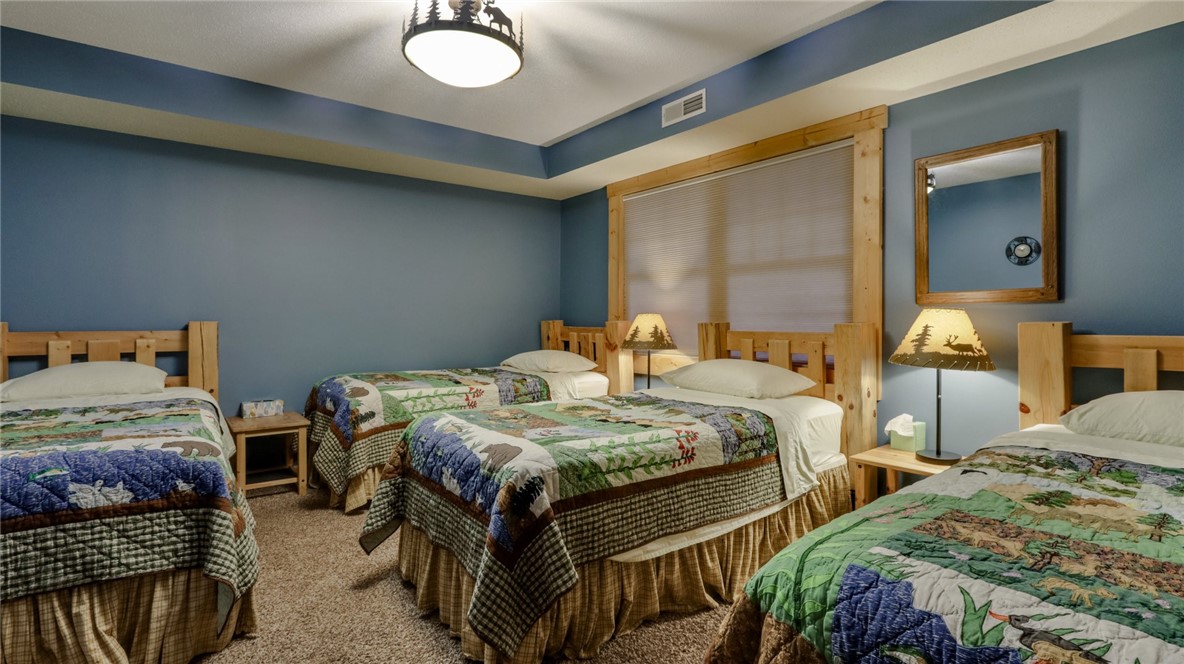 18061 County Highway Oo Property Photo 14