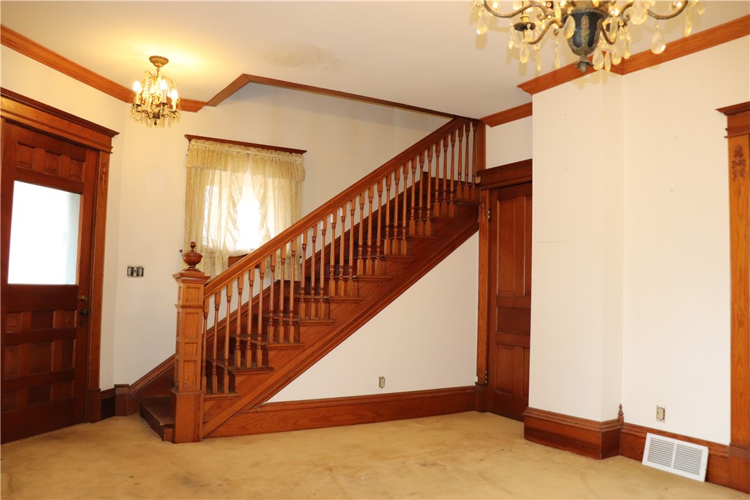 35726 5th Street Property Photo 4