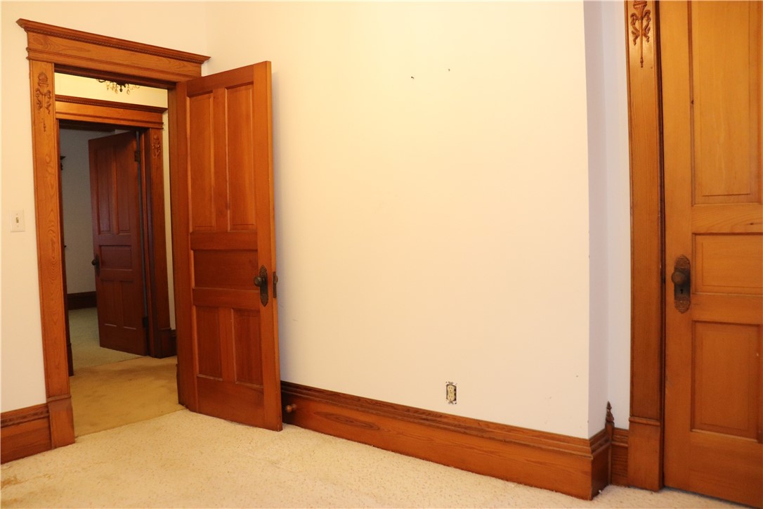 35726 5th Street Property Photo 10