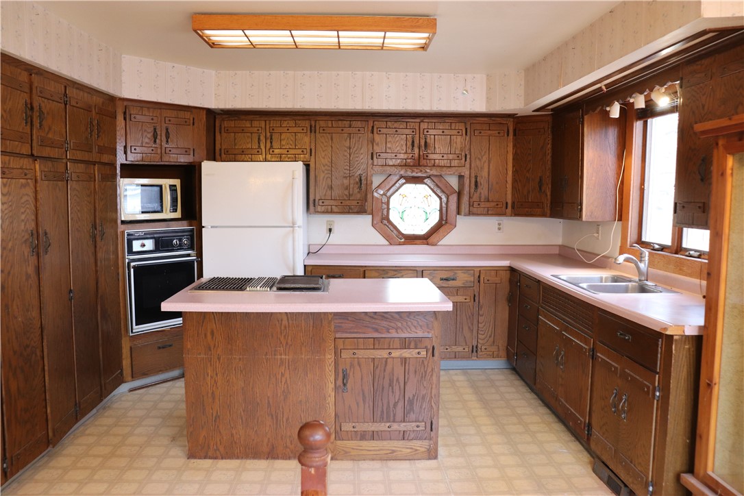 35726 5th Street Property Photo 11