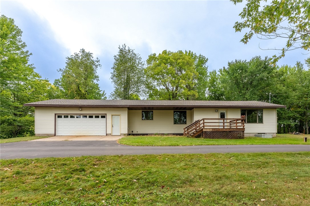20669 235th Street Property Photo 1