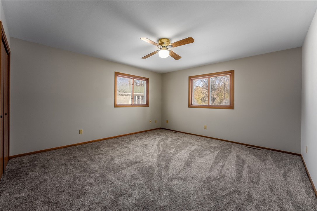 5516 174th Street Property Photo 13