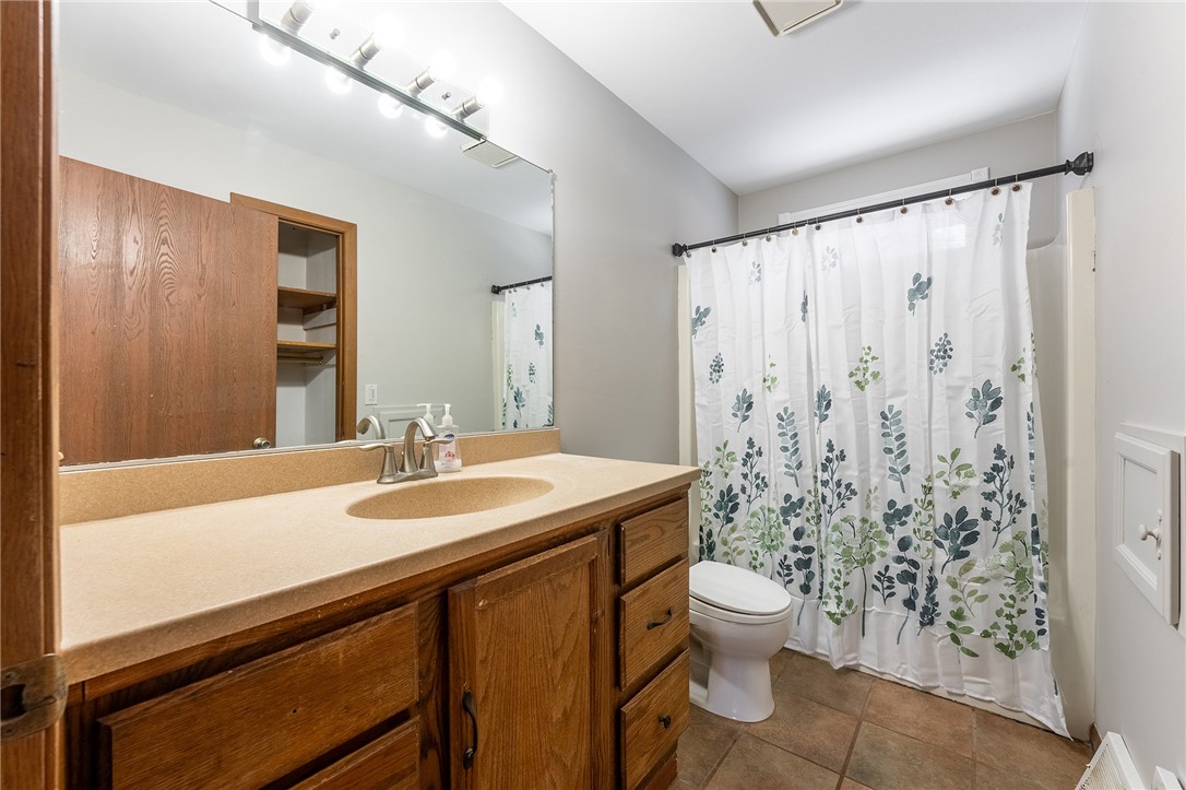 5516 174th Street Property Photo 14