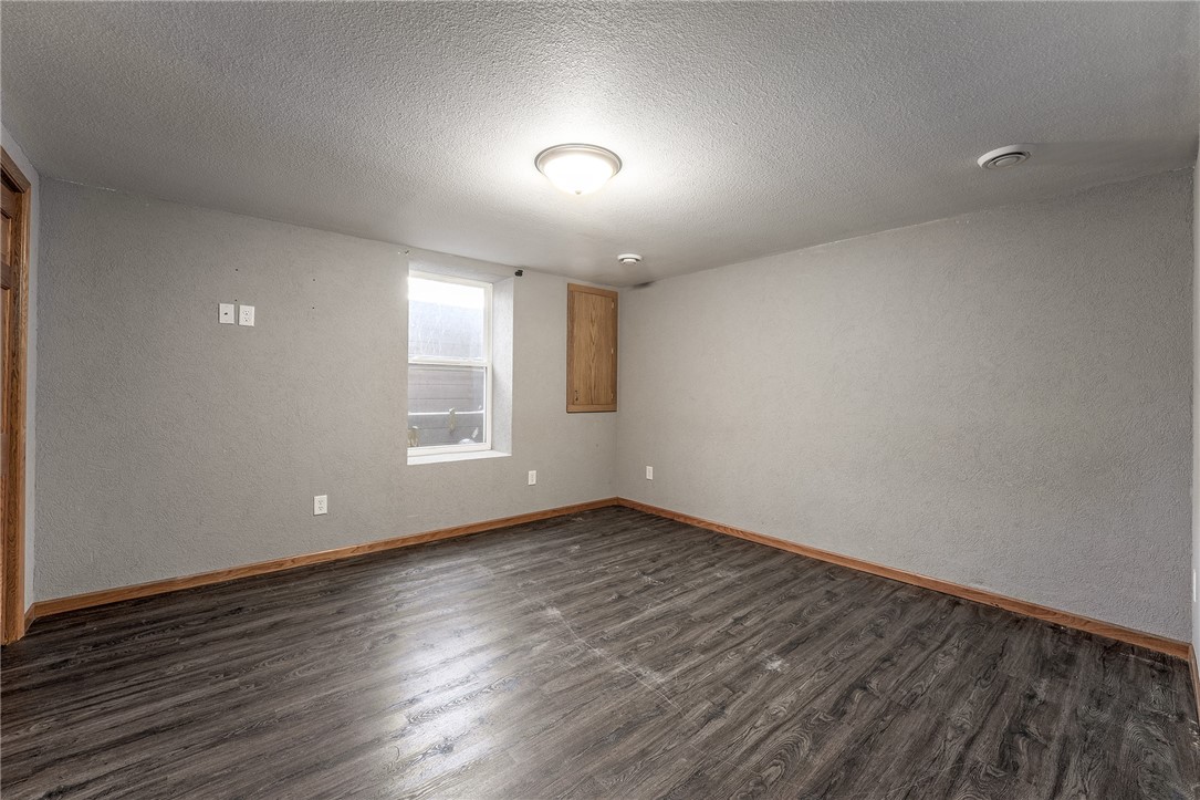 5516 174th Street Property Photo 17