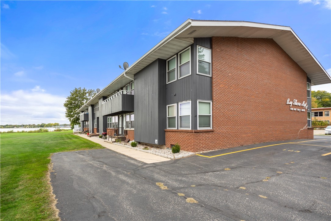 Winnebago County Real Estate Listings Main Image