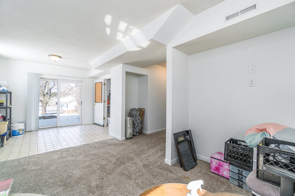 2655 Freeway Drive Property Photo 17