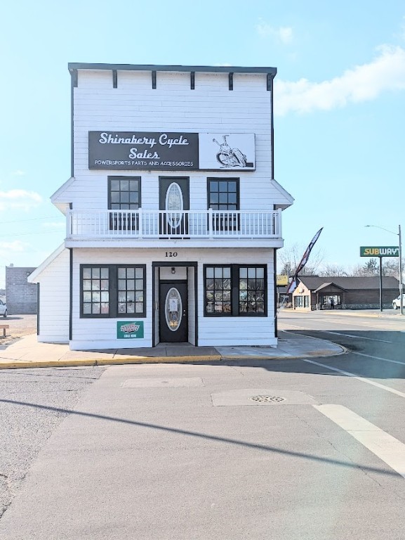 120 1st Street N Property Photo