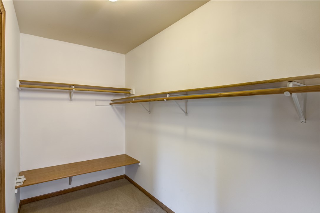 1032 Evergreen Lane Property Photo 16