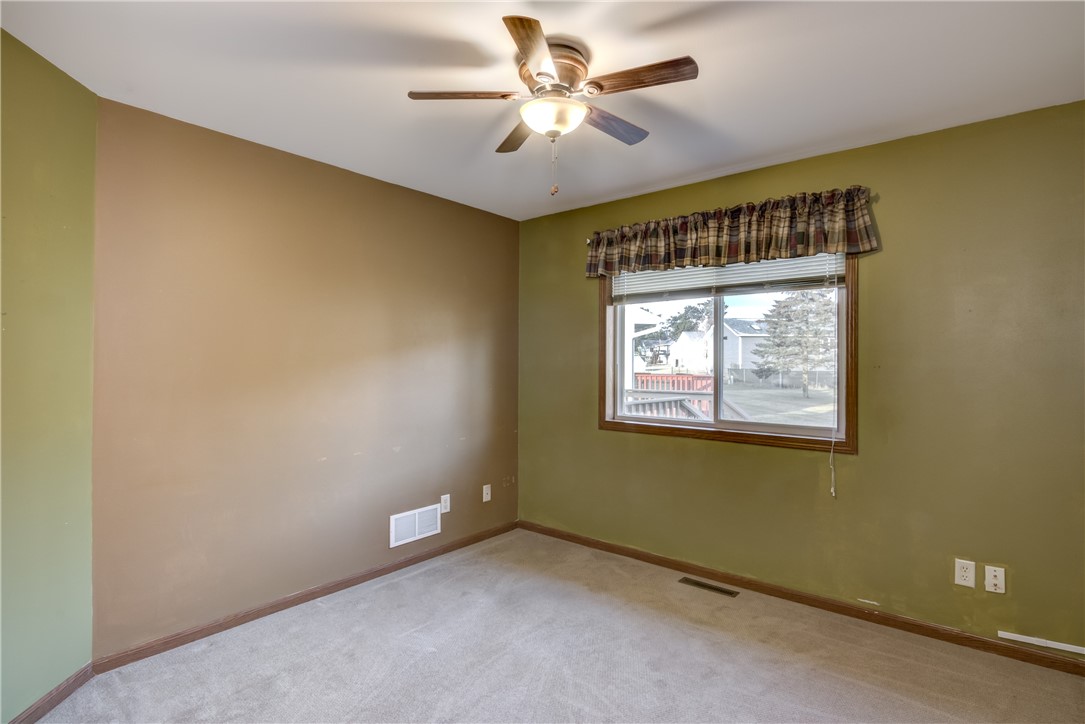 1032 Evergreen Lane Property Photo 17