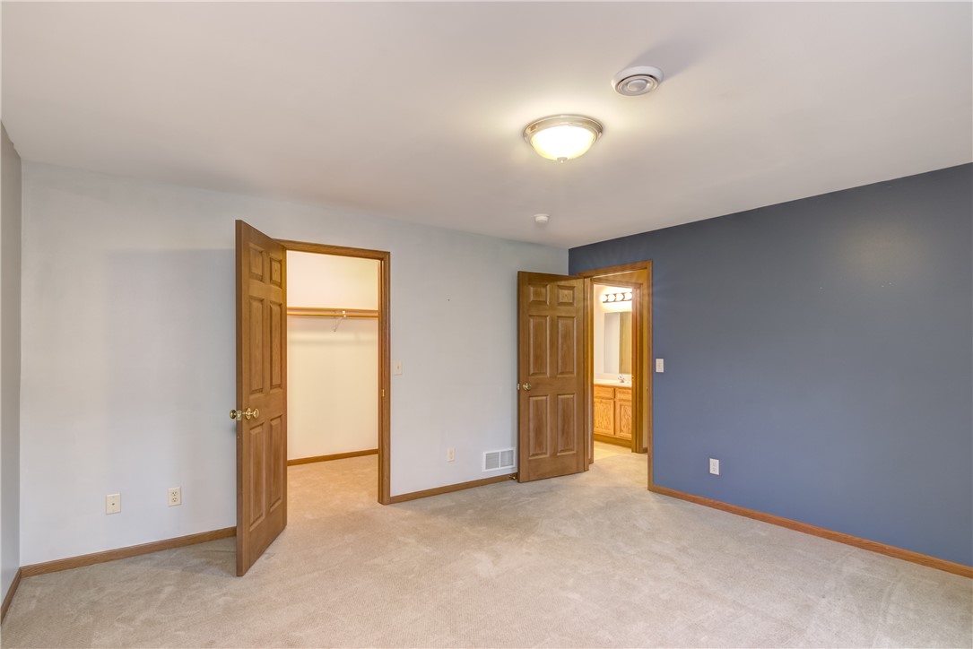1032 Evergreen Lane Property Photo 24