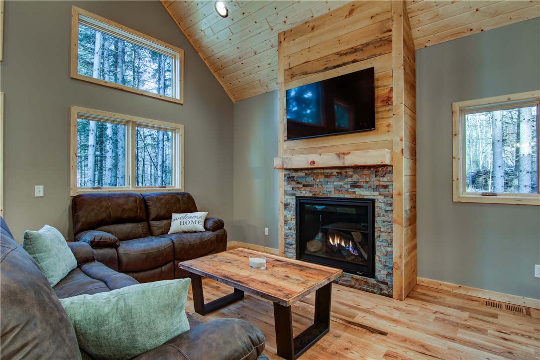 11549 Haggberg Road Property Photo 9