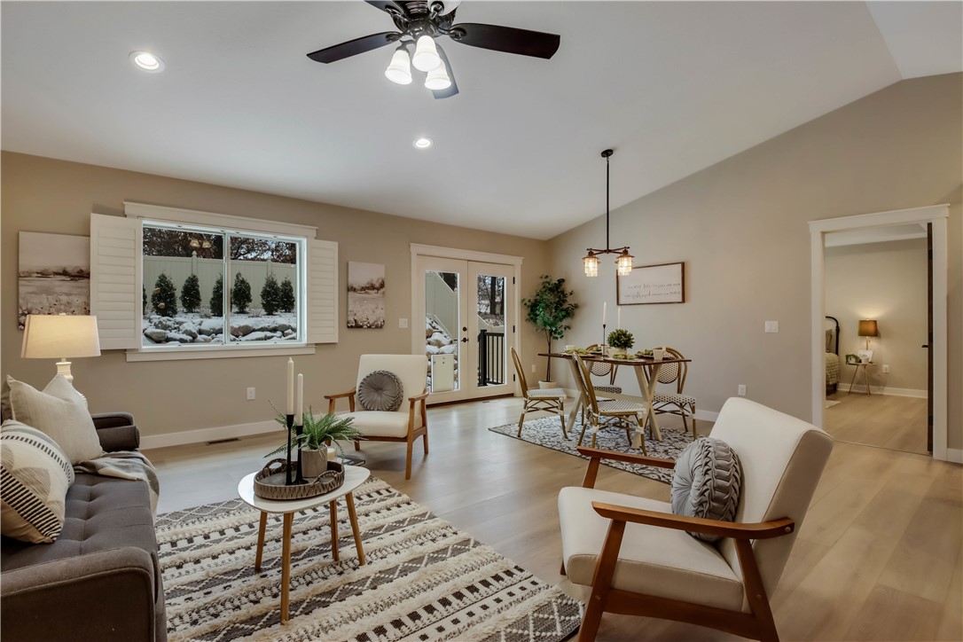 1633 Kyler Street Property Photo 6
