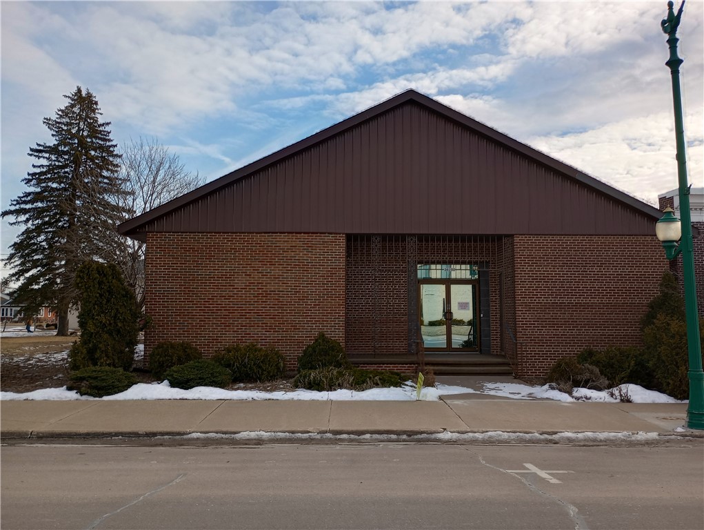36250 Main Street Property Photo 2
