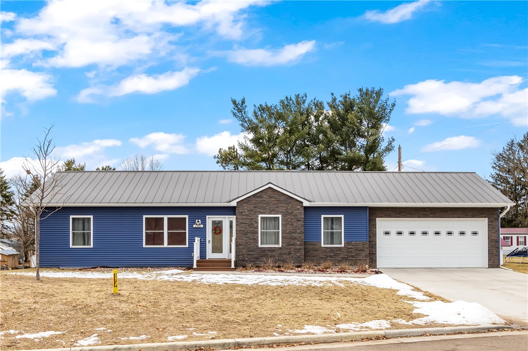 23425 Cherrywood Street Property Photo