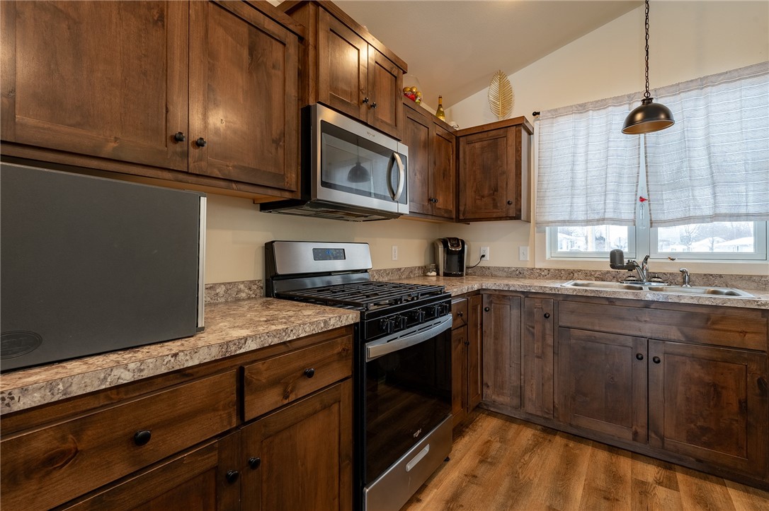308 Dunn Street Property Photo 11
