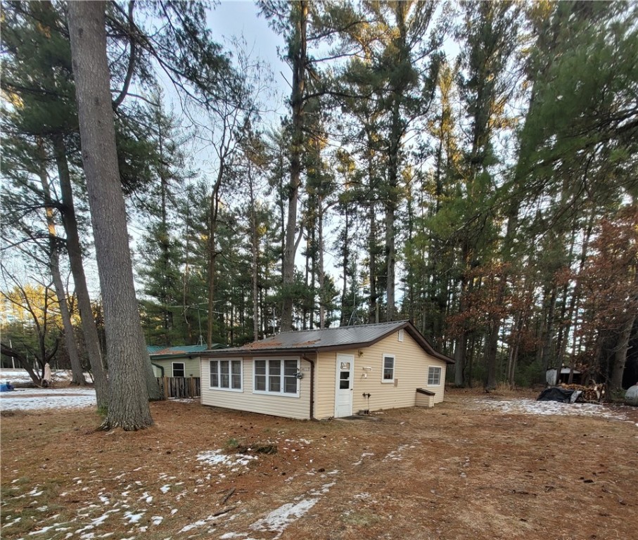 W8337 Martin Lane Property Photo