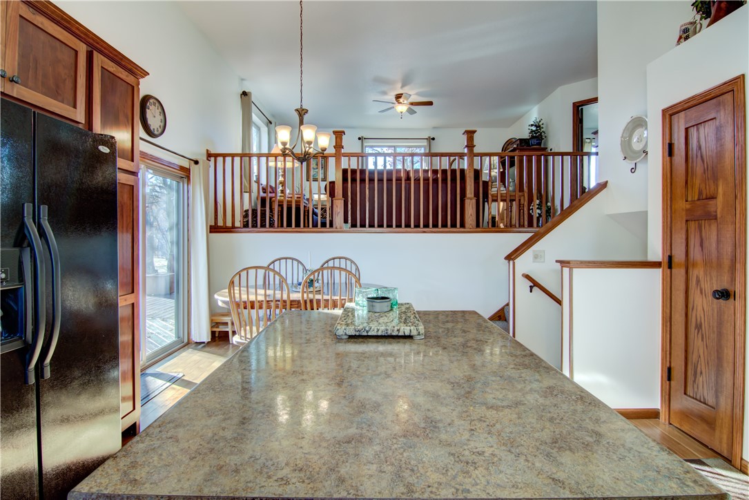 2417 Lake Court Property Photo 7