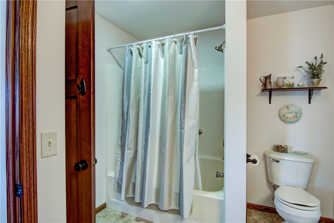 2417 Lake Court Property Photo 17