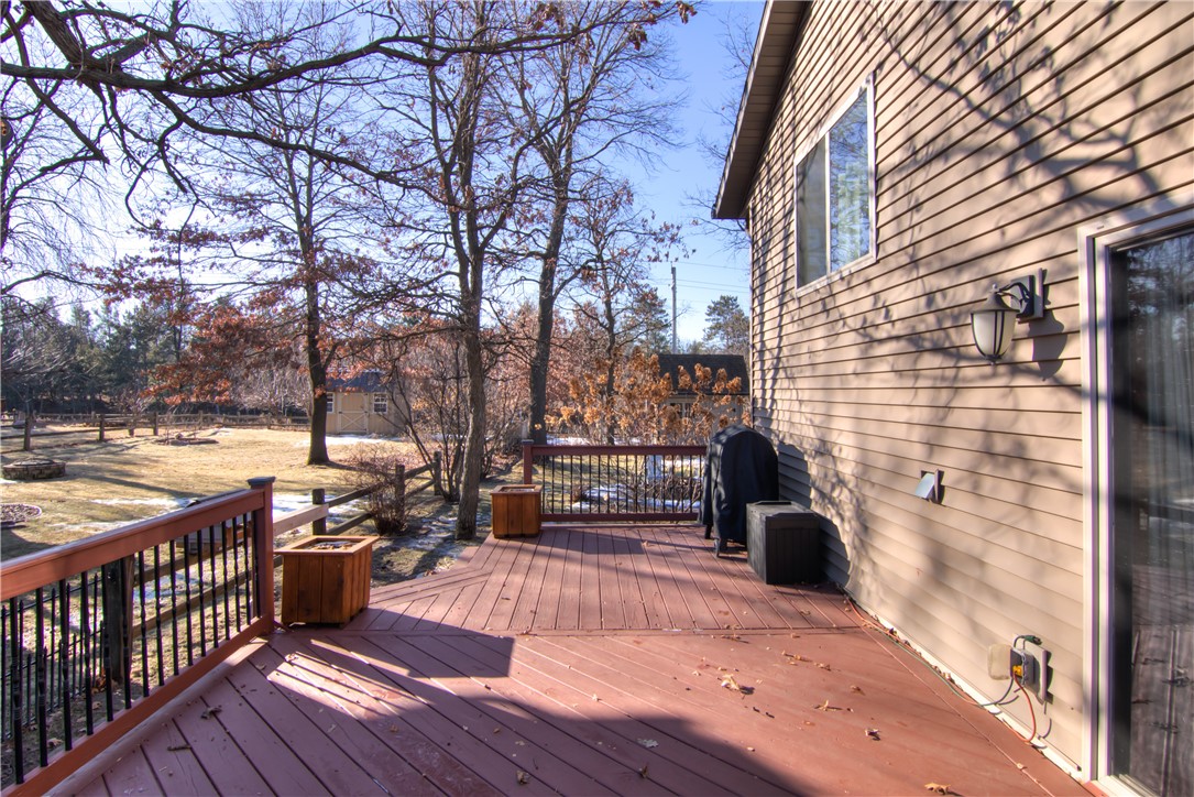 2417 Lake Court Property Photo 22