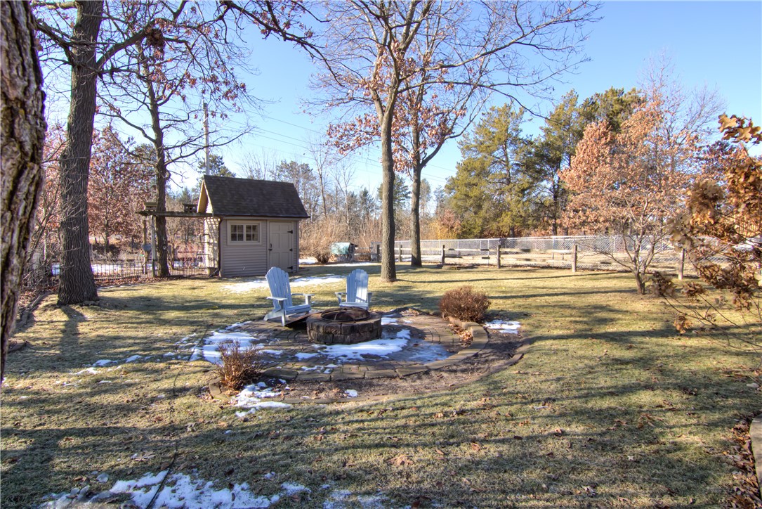 2417 Lake Court Property Photo 23