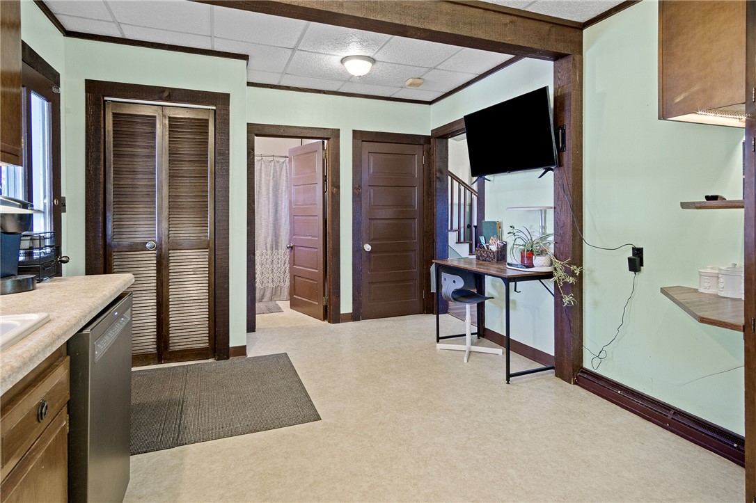 703 Pine Street Property Photo 13