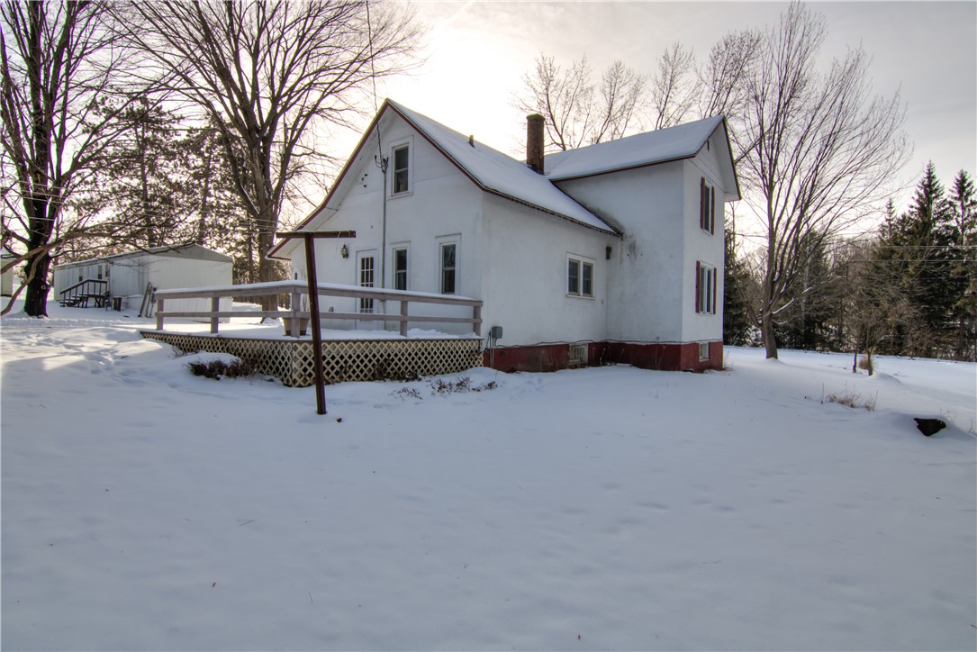 212 Moen Street Property Photo 28