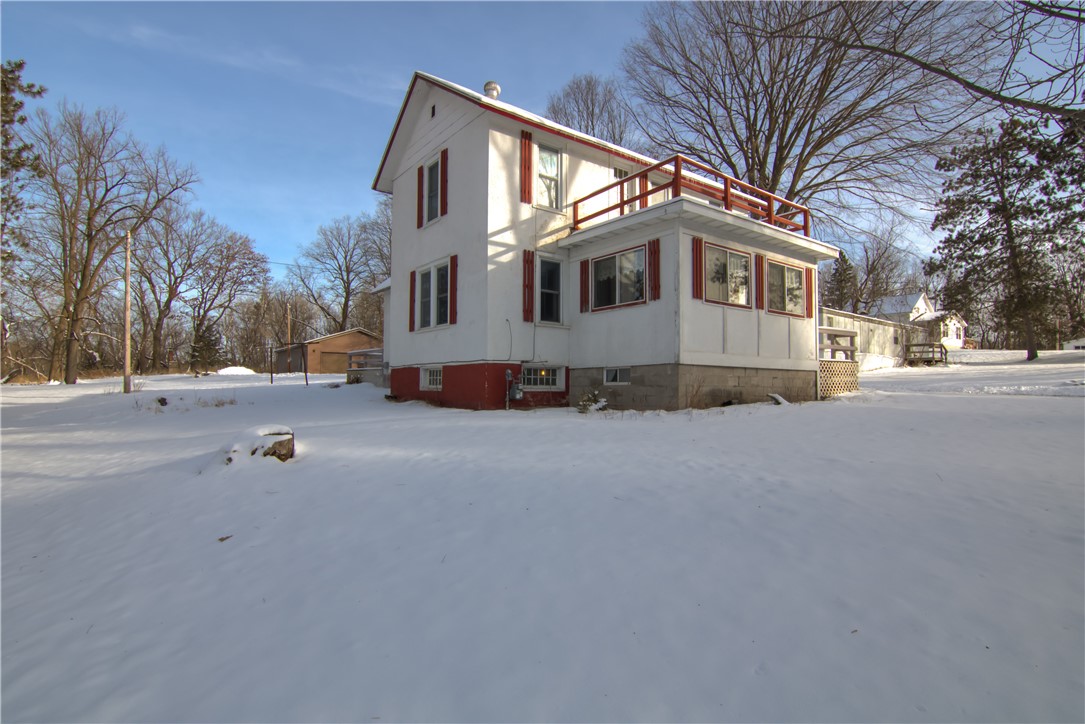 212 Moen Street Property Photo 31