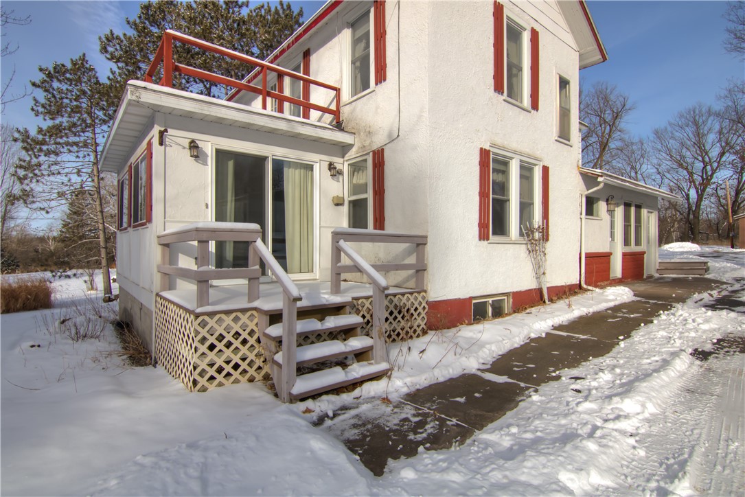 212 Moen Street Property Photo 32
