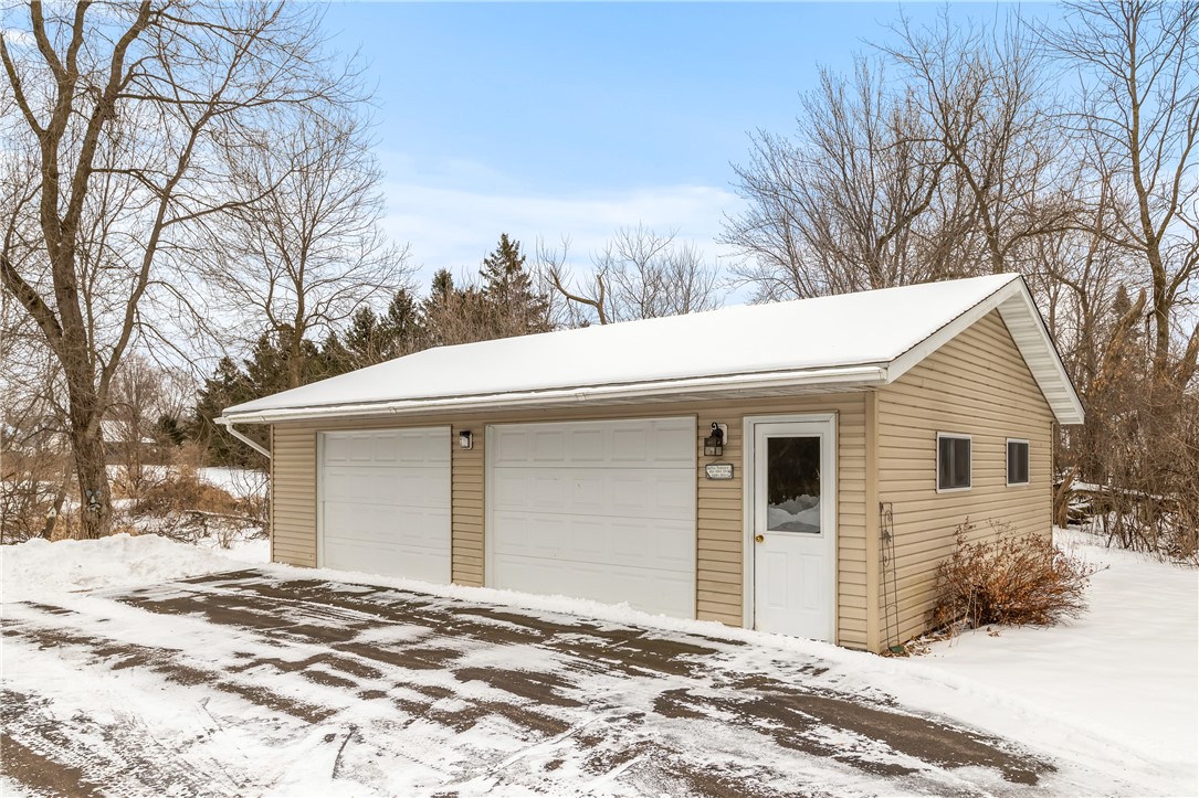 420 S 5th Street Property Photo 3