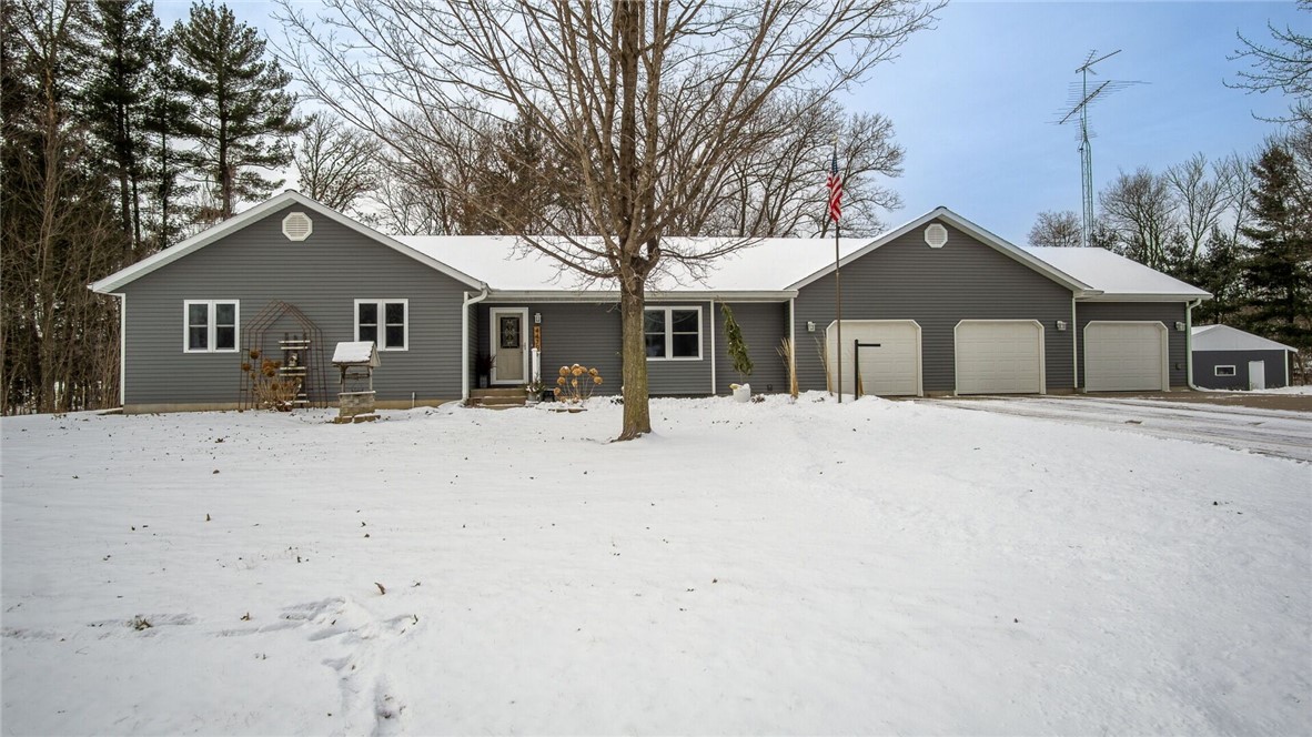 N4479 410th Street Property Photo 1