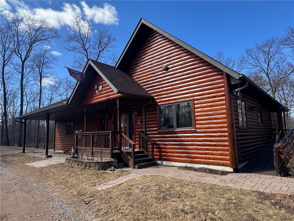 8823 N Highline Road Property Photo 1
