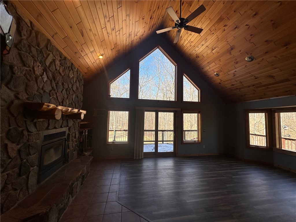8823 N Highline Road Property Photo 12