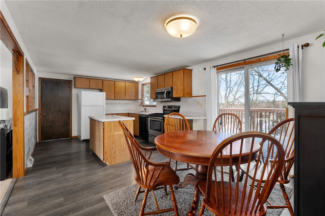1109 16th Avenue E Property Photo 9
