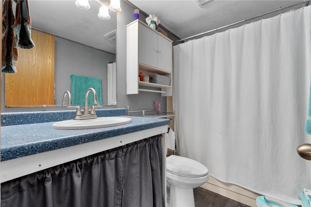 1109 16th Avenue E Property Photo 14