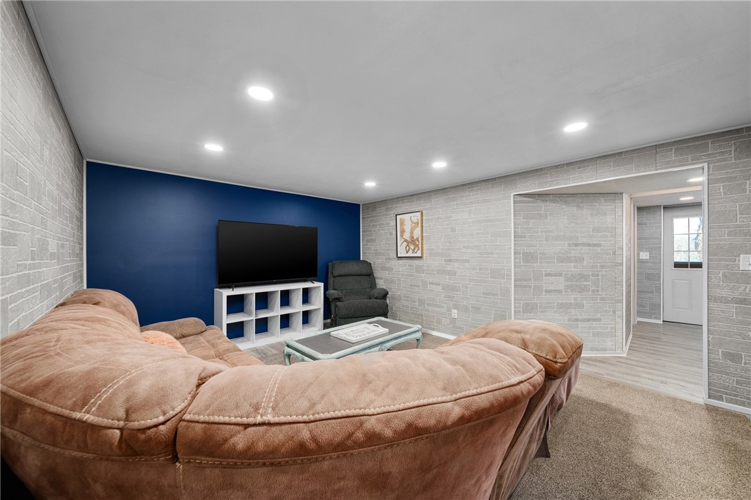 1109 16th Avenue E Property Photo 15