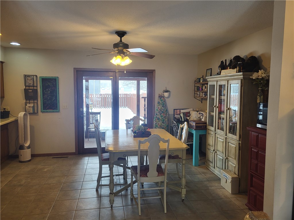 916 Duke Street Property Photo 10